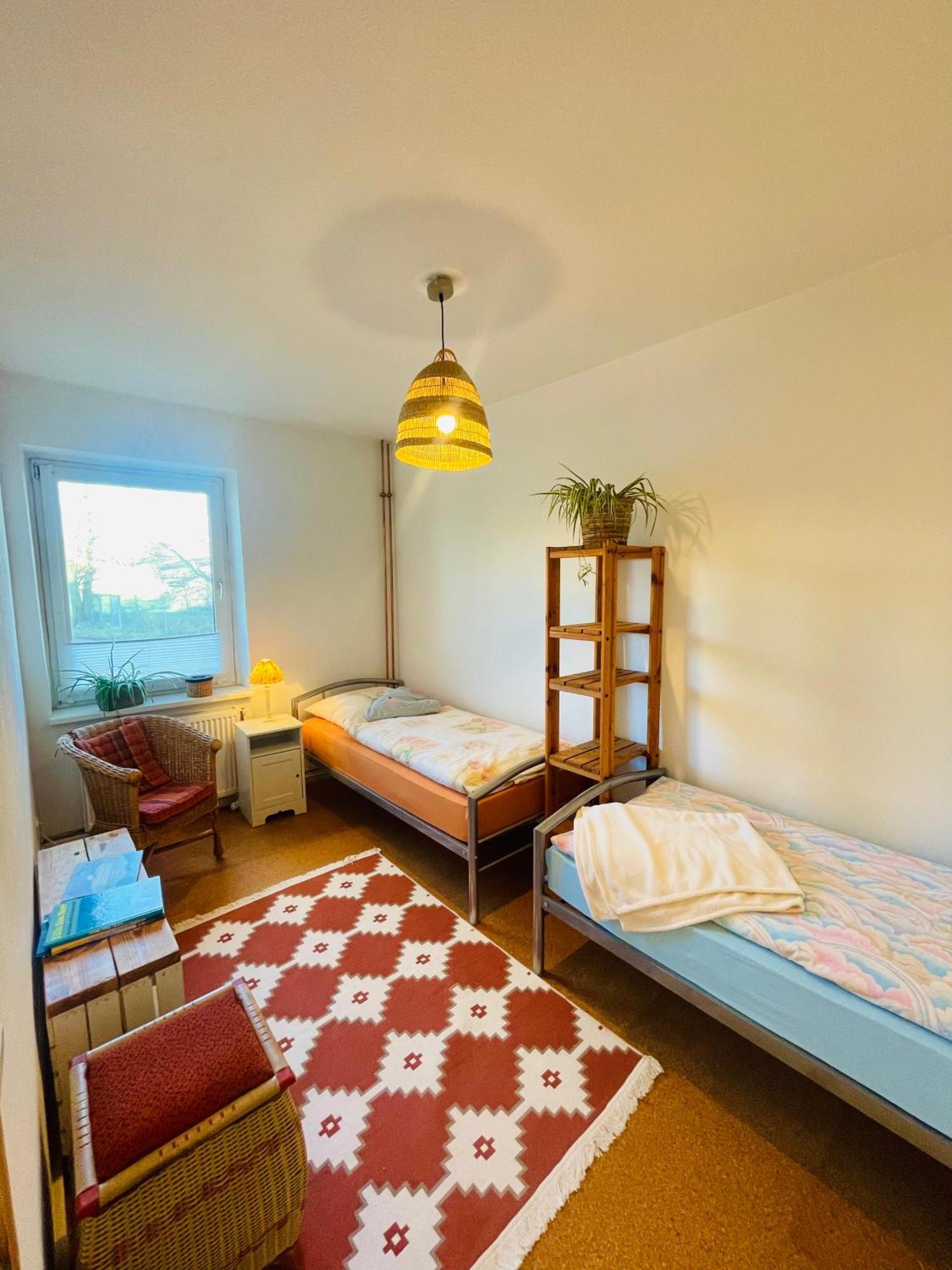 "Mts-Haus Zettemin" - 2 Familienfreundliche Ferienwohnungen In Mecklenburg المظهر الخارجي الصورة